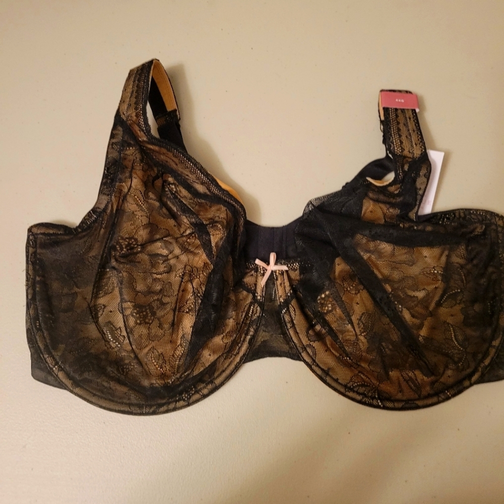 Cacique bra size 44G
